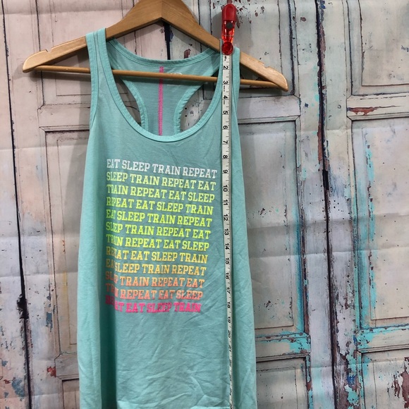 ➝ 2/$12 - Workout Tee EAT SLEEP TRAIN REPEAT - Picture 3 of 8